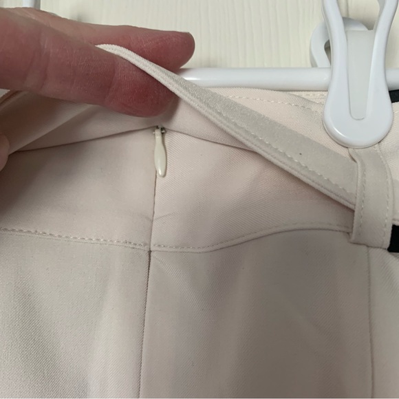 Banana Republic NWT Straight Skirt Size 00 Petite Bone/Ivory Color - Picture 6 of 8